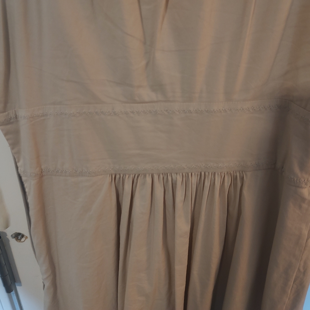 Dress - Picture 5 of 6